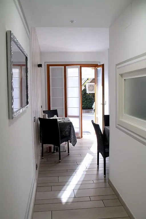 Marvit Affittacamere Monterosso al Mare 3*,